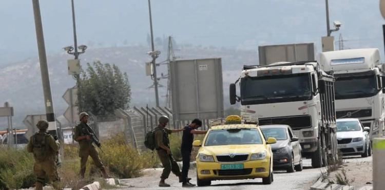 Settlers block Huwara Main Street