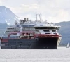 Rescue of a German passenger ship, after stranding in Bremen port, with 170 passengers on board