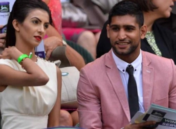 Because of the  &quot;transgender &quot;.. Boxer Amir Khan in the heart of a loud scandal