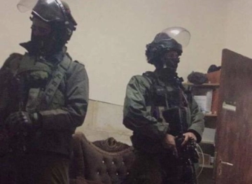 The Israeli occupation forces searched a number of houses east of Tubas