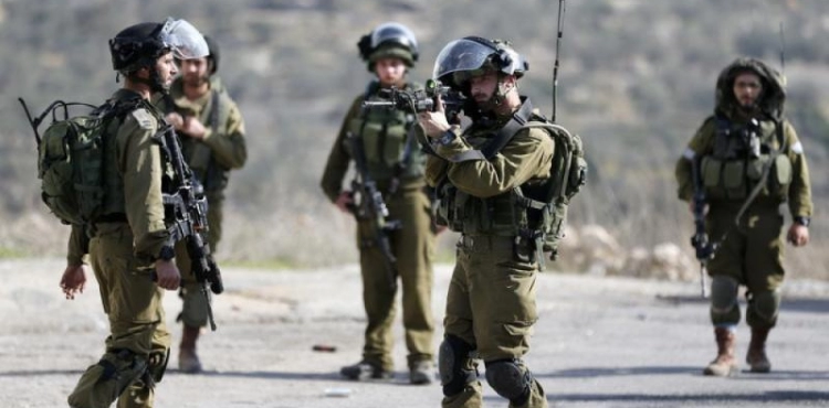 A young man was wounded by Israeli bullets at Barta&acute;a checkpoint