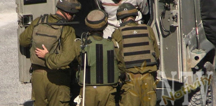 The Prisoners&acute; Association: The occupation army abused two brothers from Hebron and arrested one of them