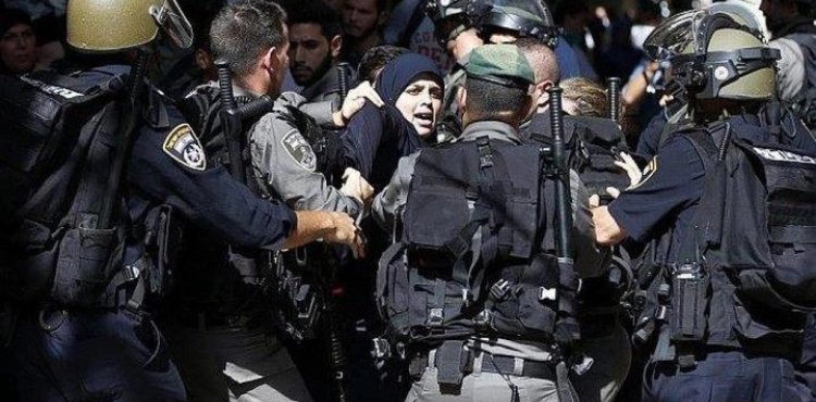 The occupation arrested a woman and a young man from Jerusalem after they were abused