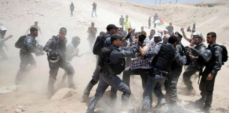 Army of occupation assaults on solidarity in al-Khan al-Ahmar