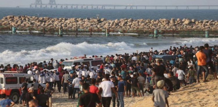 24 civilians injured by live bullets in Gaza naval march