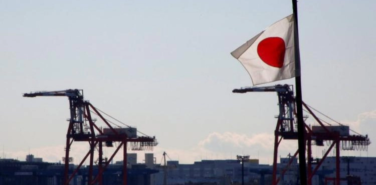 Japan&acute;s exports decline