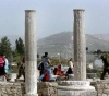 Settlers storm the archaeological site in Sebastia