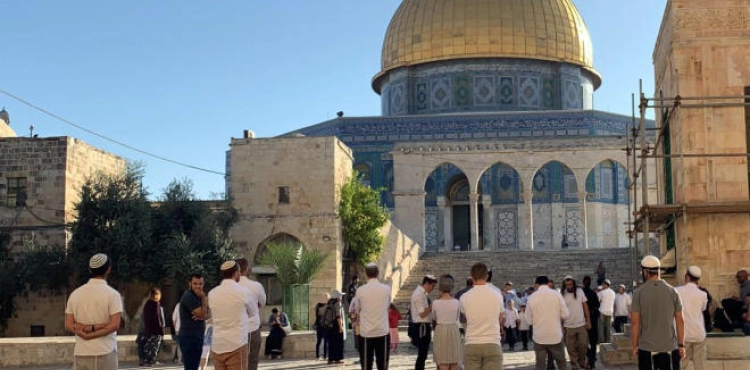 Settlers renew their calls to storm Al-Aqsa during the Jewish holidays