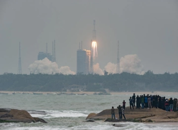 The Chinese lunar probe will travel 600 meters on the far side of the moon