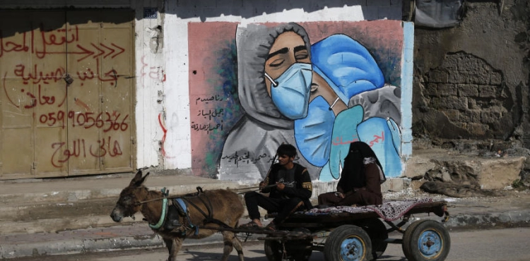 Gaza Health: A slight decrease in the Corona injuries curve