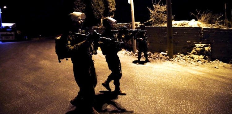 Arrest of 13 citizens at dawn today