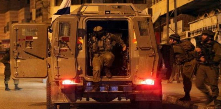 Injuries and arrests in raids in the West Bank