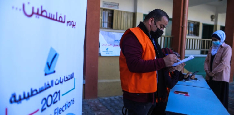 2.4 million citizens registered for the elections