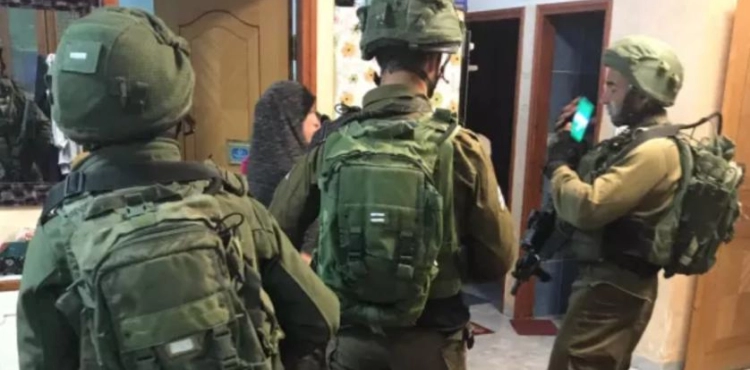 Israeli forces arrest 14 Palestinians in West Bank