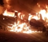 Jerusalem: Settlers burn two cars and write racist slogans in Beit Iksa