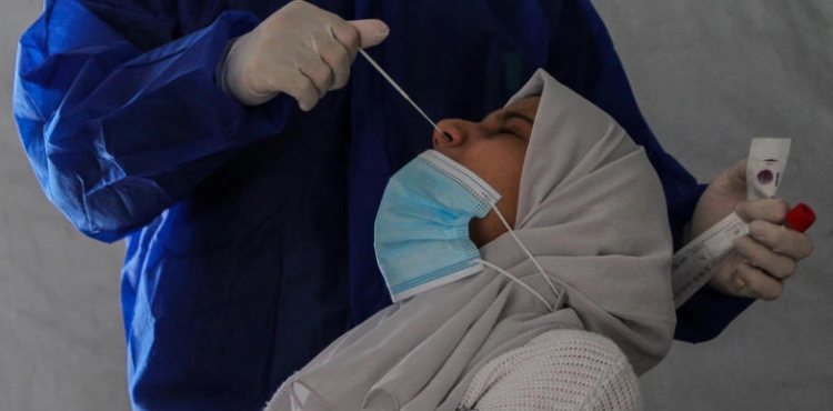 Gaza: 5 deaths and 815 new cases of Corona