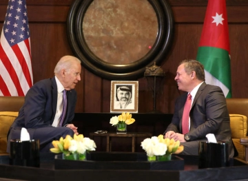 Biden expresses his support for Jordan in contact with King Abdullah II