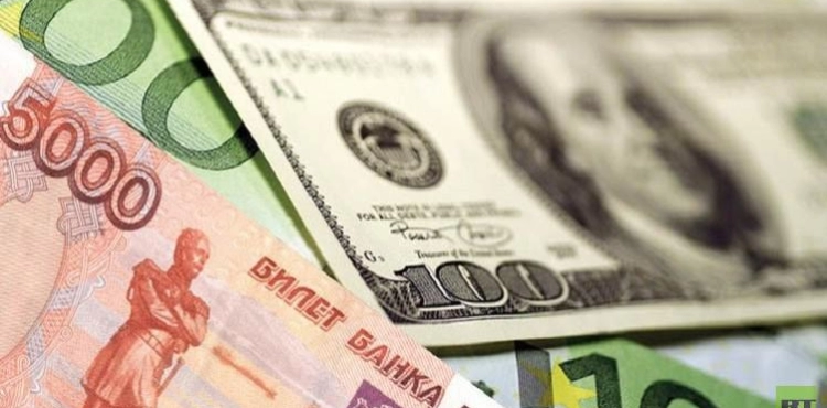 Russia seeks to abandon dollar in face of U.S. sanctions