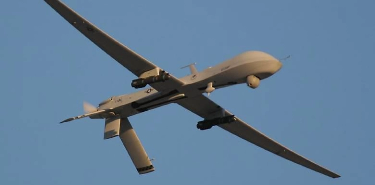 Casualties in air and sea raids on the Gaza border