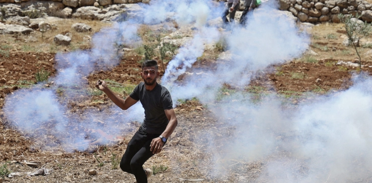 More than 93 injured in separate clashes in the West Bank