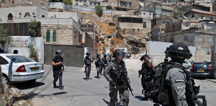 The occupation assaults and bruises a man from AlQuds