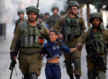 The occupation kidnaps two children from Aida refugee camp, north of Bethlehem