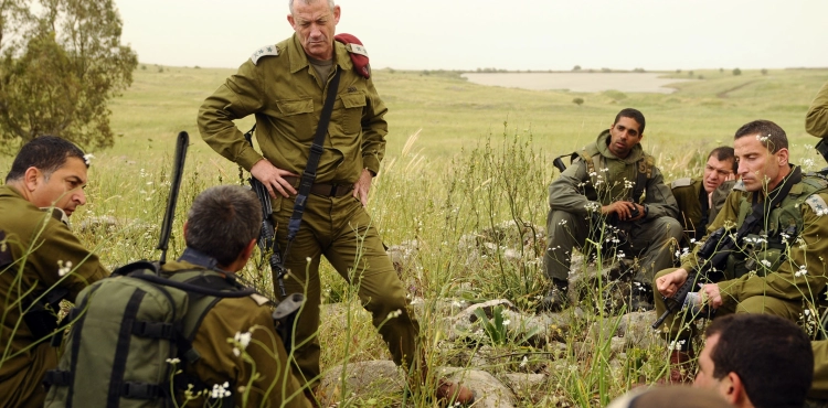 Gantz: I know exactly who will win if a war breaks out