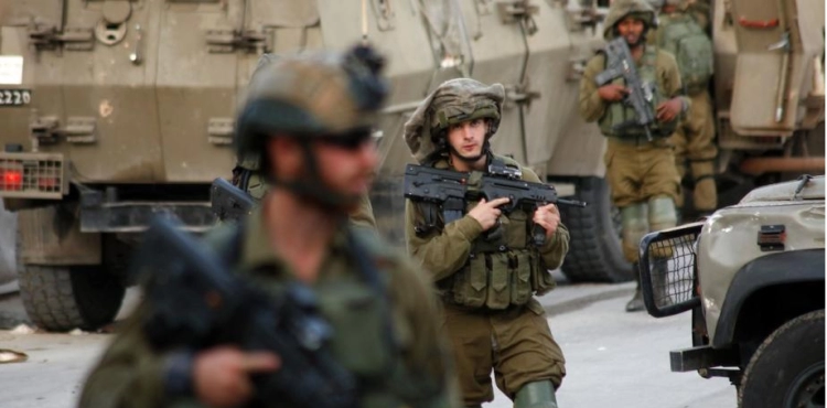 The occupation arrests a young man from Tubas