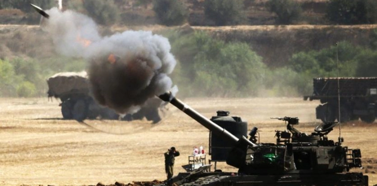 The occupation shelled the territories east of Rafah in the southern Gaza Strip