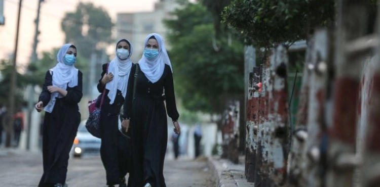 Updated| Gaza: two deaths, 869 new cases of corona, and a demand for vaccination