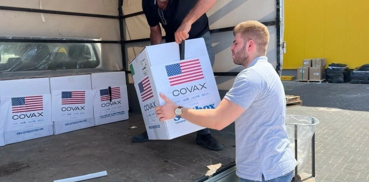 The US Embassy provides Corona vaccines to the Gaza Strip