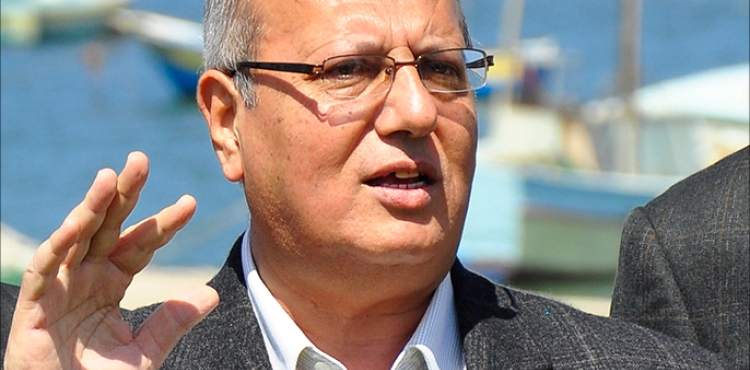 Al-Khudari: The occupation prevents the entry of goods to Gaza, amounting to more than 100 million dollars
