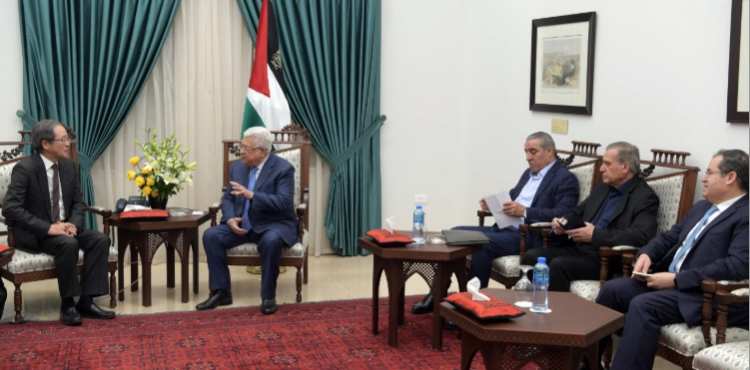 The President receives the Japanese envoy for the Middle East peace process