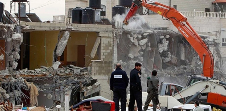 The occupation demolishes a house in Taybeh, south-west Jenin