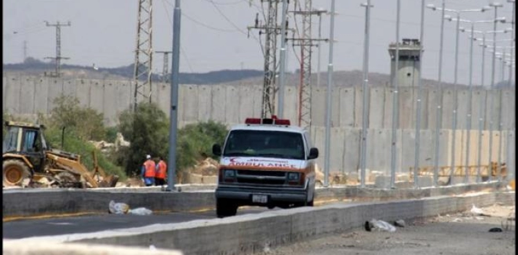 Al-Mezan Center denounces the occupation authorities&acute; continued closure of &quot;Erez&quot; Crossing