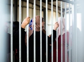 Transferring a female prisoner to administrative detention increases her number to 3