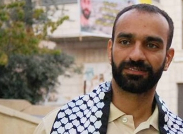 The occupation prisons administration continues to isolate the prisoner, Samer Al-Issawi