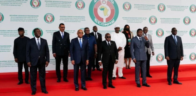 West African Summit decides to establish a regional force to intervene against jihadists and coups