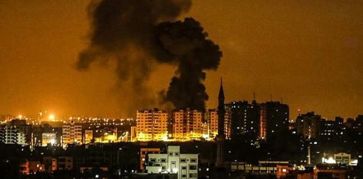6 Martyrs, 7 wounded in security incident east of Khan Yunis in southern Gaza Strip