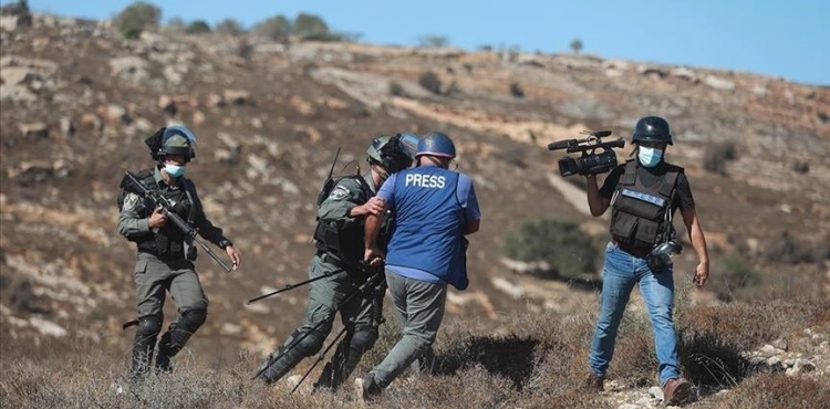 MADA: 31 attacks against media freedoms in Palestine during the month of August