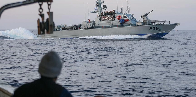 Occupation reaches Palestinian association to reduce fishing space in Gaza sea