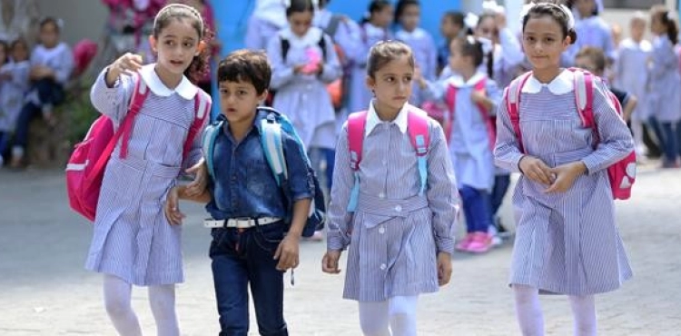 1,310,000 students go to school tomorrow in Palestine