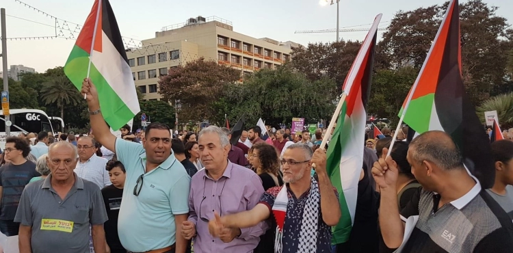 A huge rally in Tel Aviv to reject the law of nationalism