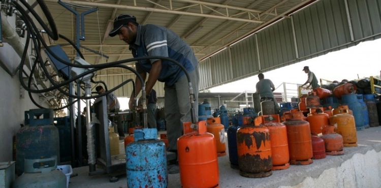 Oil companies in Gaza: The closure of &quot;Kerem Shalom&quot; will cause a deficit of fuel and gas in the markets
